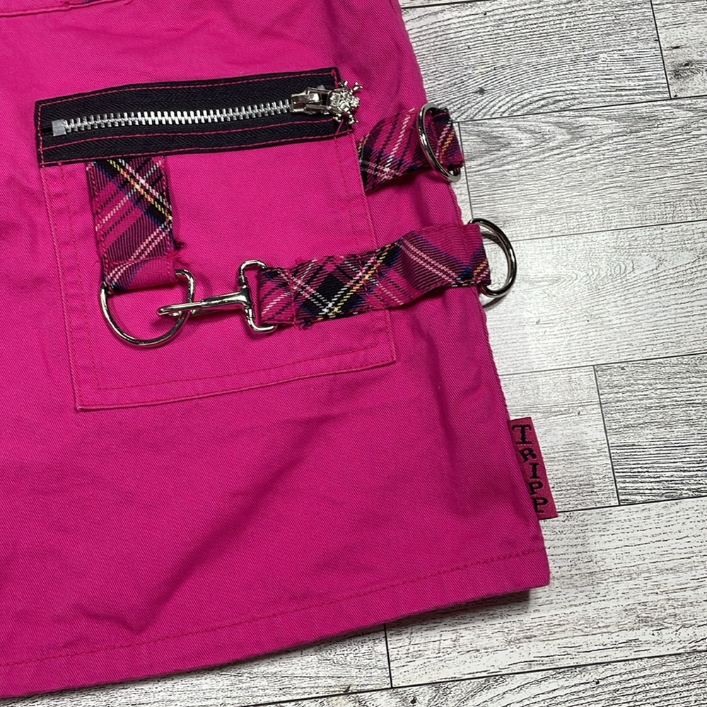 Tripp NYC Hot Pink And Black Skirt GOTH STEAMPUNK - Picture 3 of 6